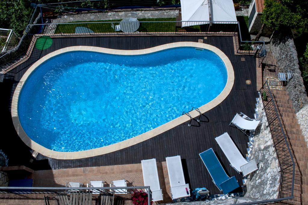 Vietri Residence Zelzar الغرفة الصورة